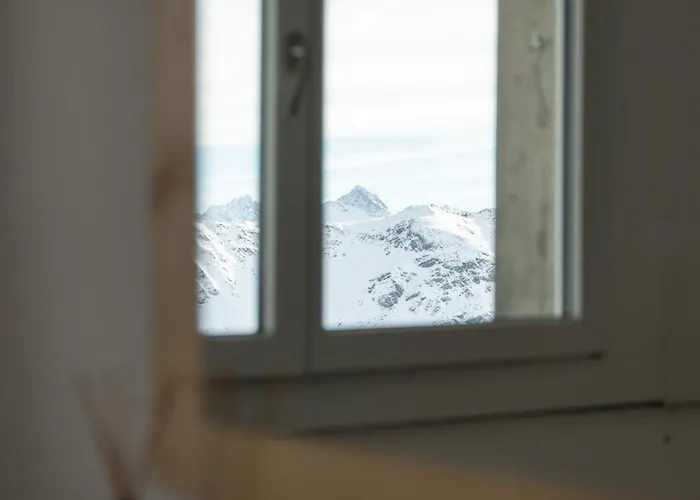 Otel Pischa Mountain