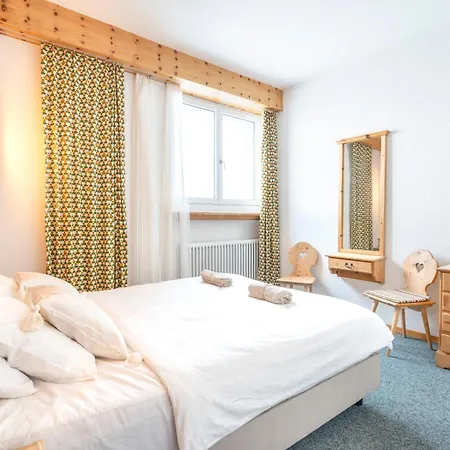 酒店 Pischa Mountain