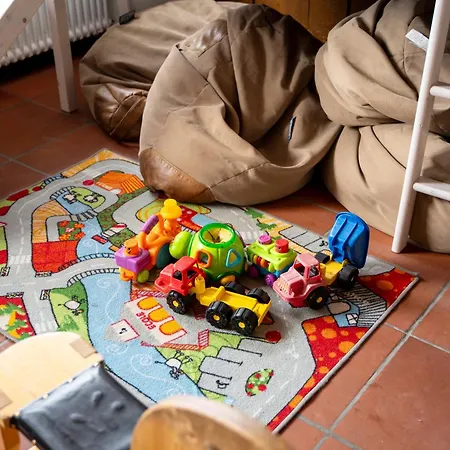 Pischa Mountain 酒店